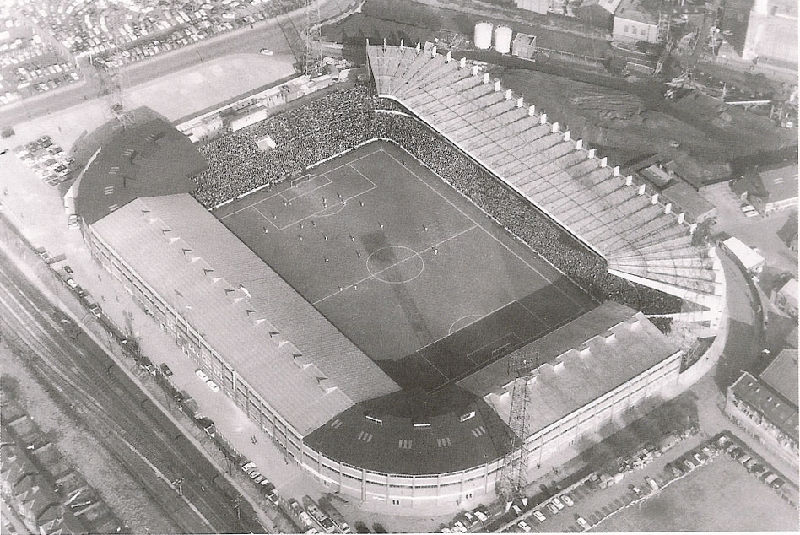 OLD TRAFFORD 1966spejlvendt